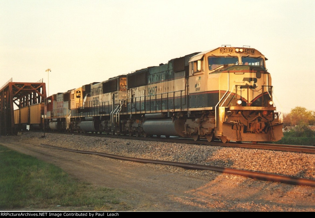 Empty coal train switches out bad orders